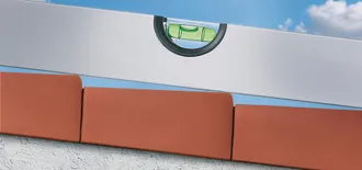 Sklon střechy je důležitý pro výběr vhodného modelu tašky