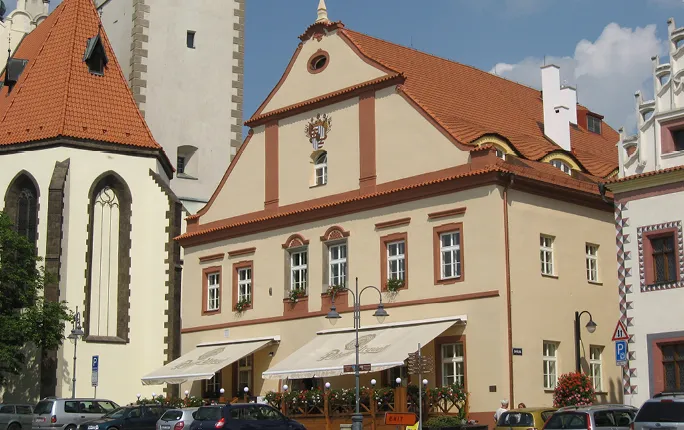 VÝHODY HAMBALKOVÉHO KROVU