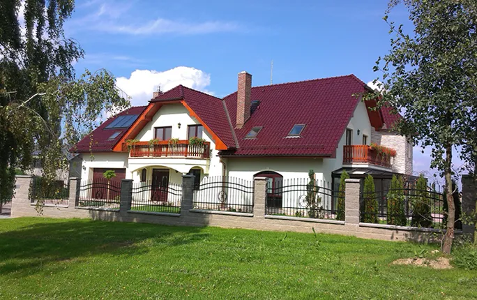 Výhody valbové střechy